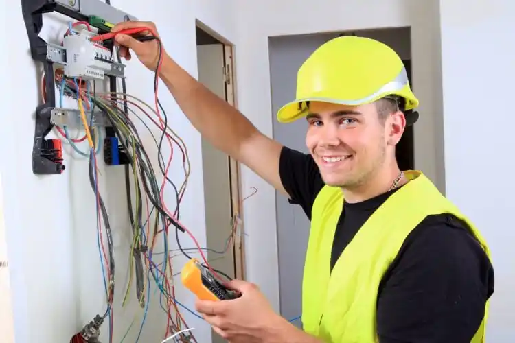 elektricien Schettens